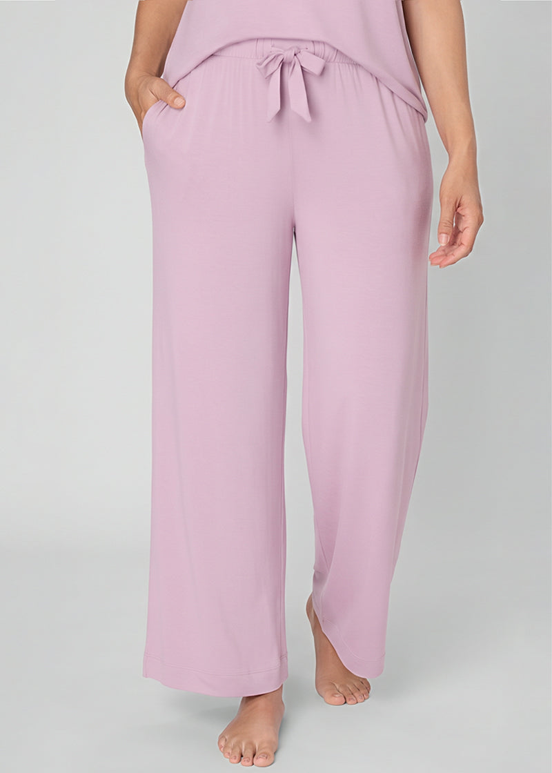 Women's Breathable Pajama Set with T-Shirt & Pocket Pants